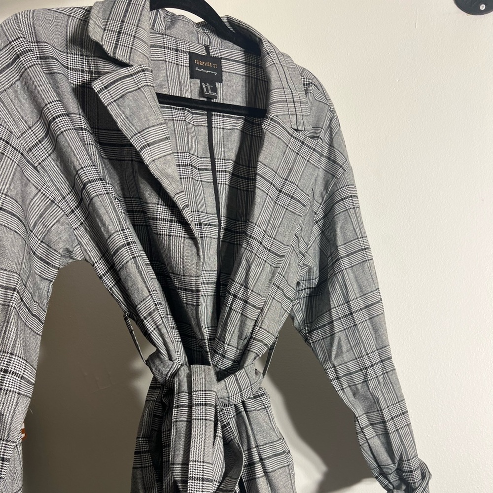 Lightweight black and white plaid trench coat